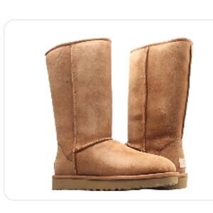 UGG Chestnut Classic Tall II Boots Size 10 EUC Cozy & Iconic Winter Staple